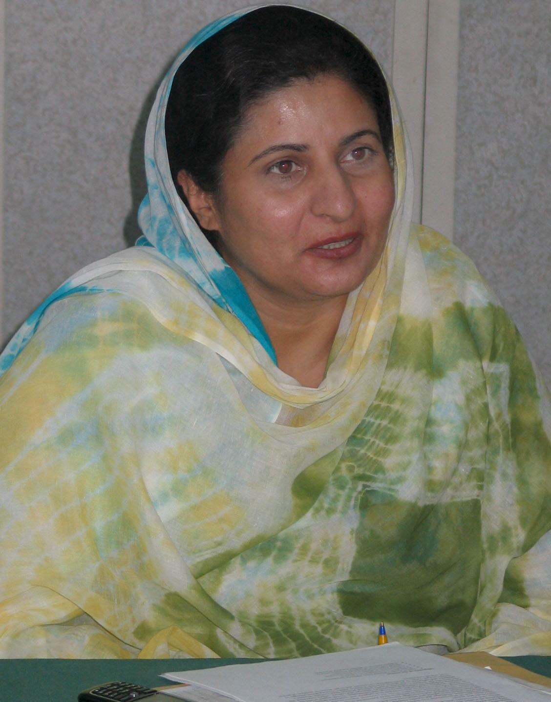 Mamonah Ambreen (AIOU)