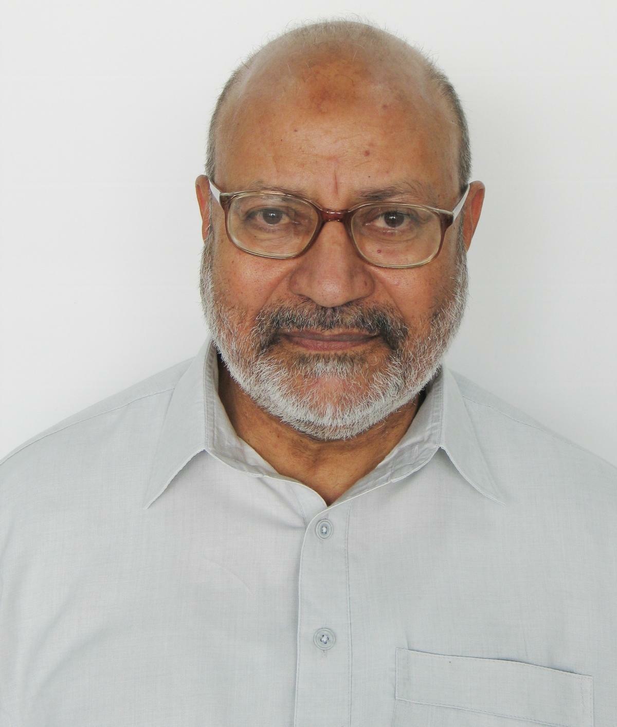 Dr.Safir Akhtar